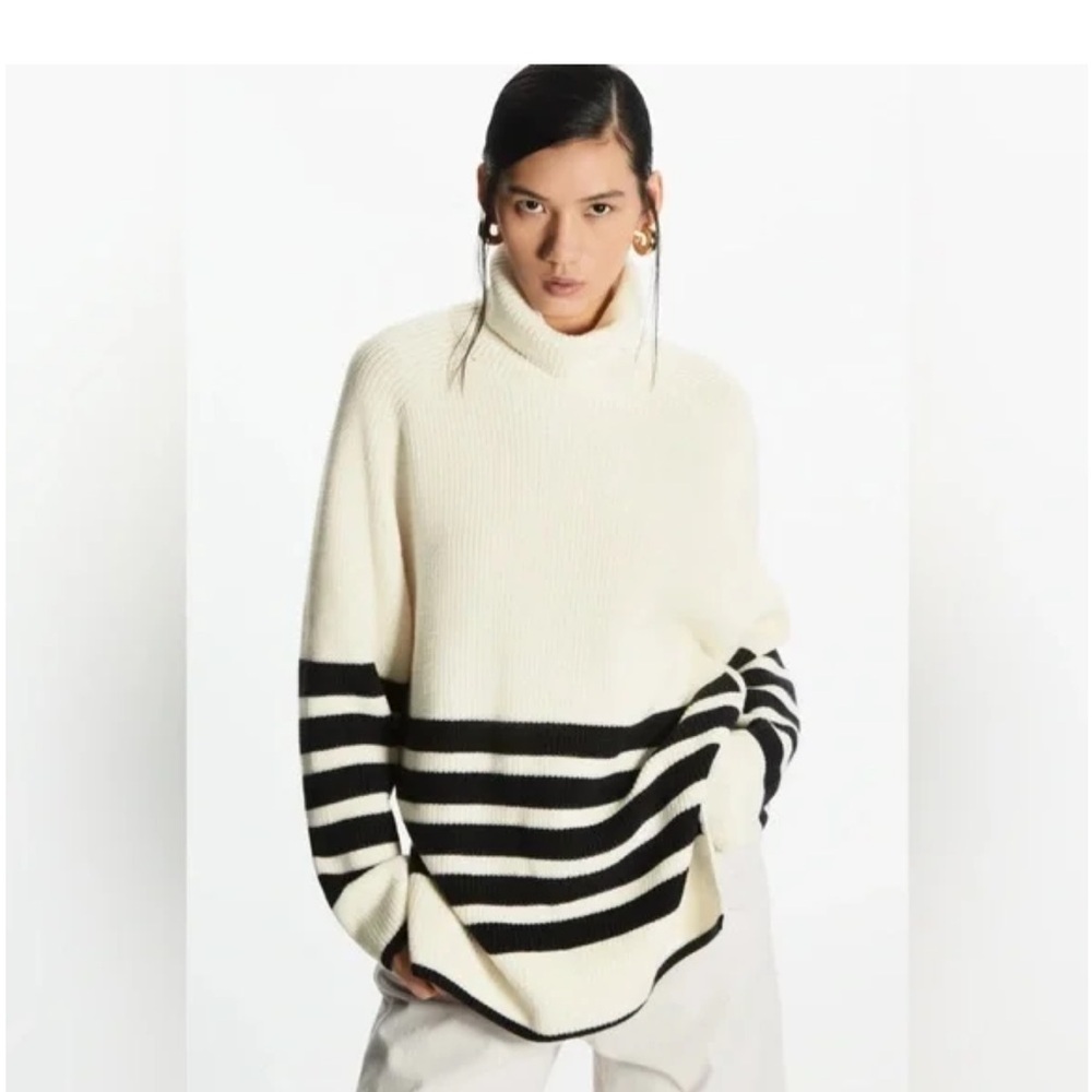 COS Ribbed Wool/Cotton Blend Ribbed Striped Turtleneck Sweater Cream Black M-XL